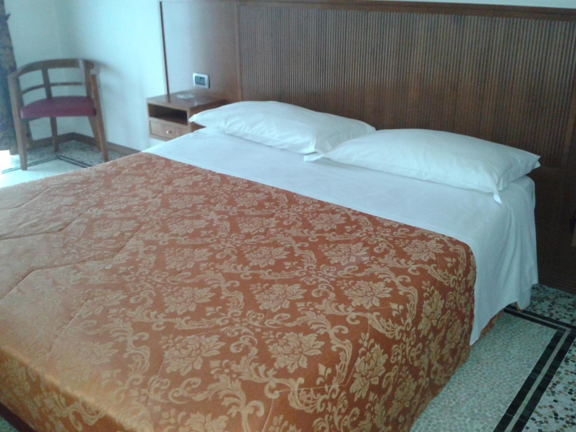 Hotel Nappo San Marzano sul Sarno Bilik gambar