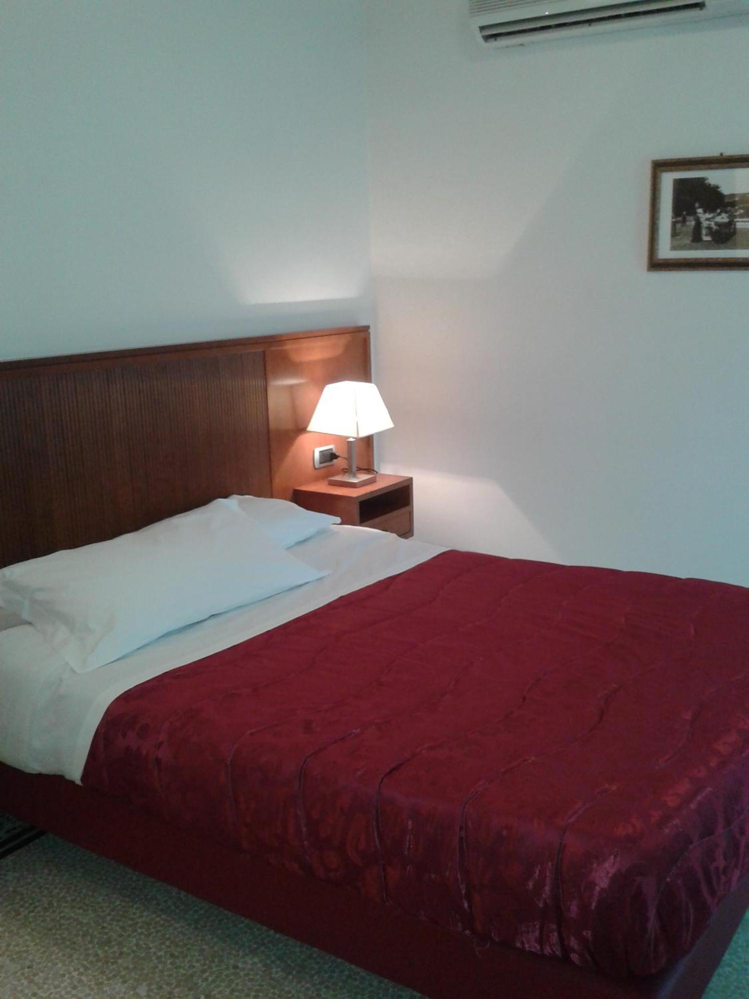 Hotel Nappo San Marzano sul Sarno Bilik gambar